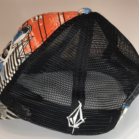 Volcom hat - Picture 2 of 8